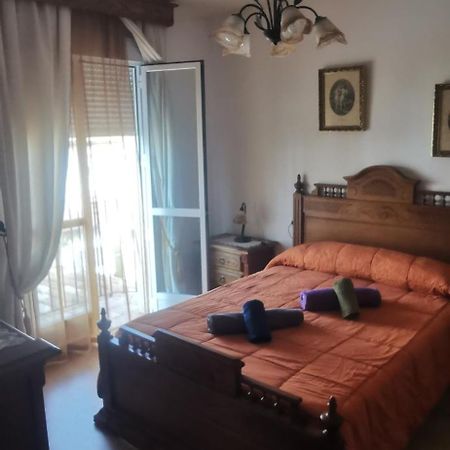 Villa Hogareno Adosado En El Pueblo De Ardales Extérieur photo